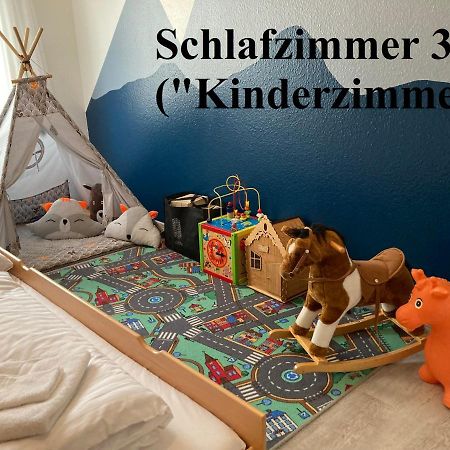 4-Zimmer Kinderfreundliche Ferienwohnung Friedrichshafen Kültér fotó